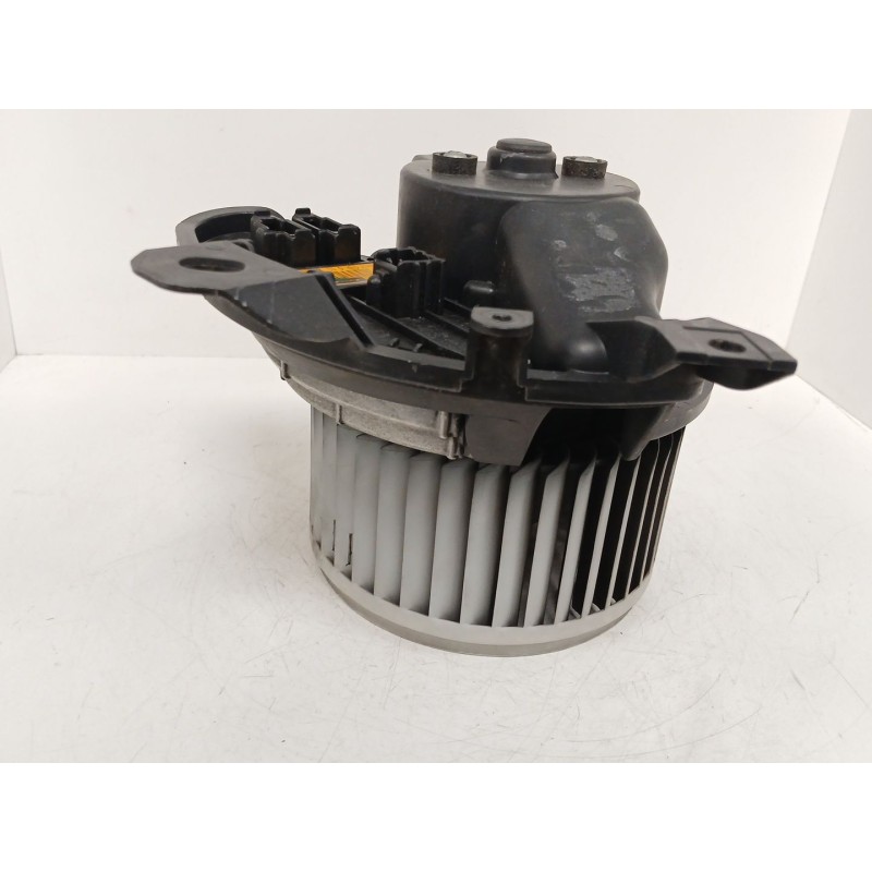 Recambio de motor calefaccion para opel corsa d (s07) 1.3 cdti (l08, l68) referencia OEM IAM   