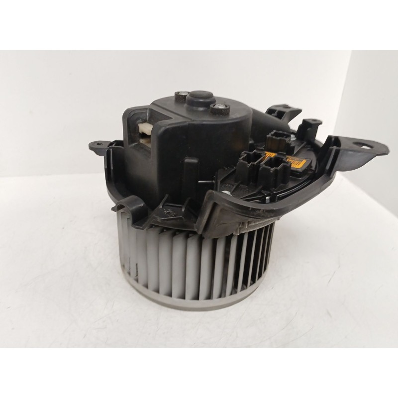 Recambio de motor calefaccion para opel corsa d (s07) 1.3 cdti (l08, l68) referencia OEM IAM   