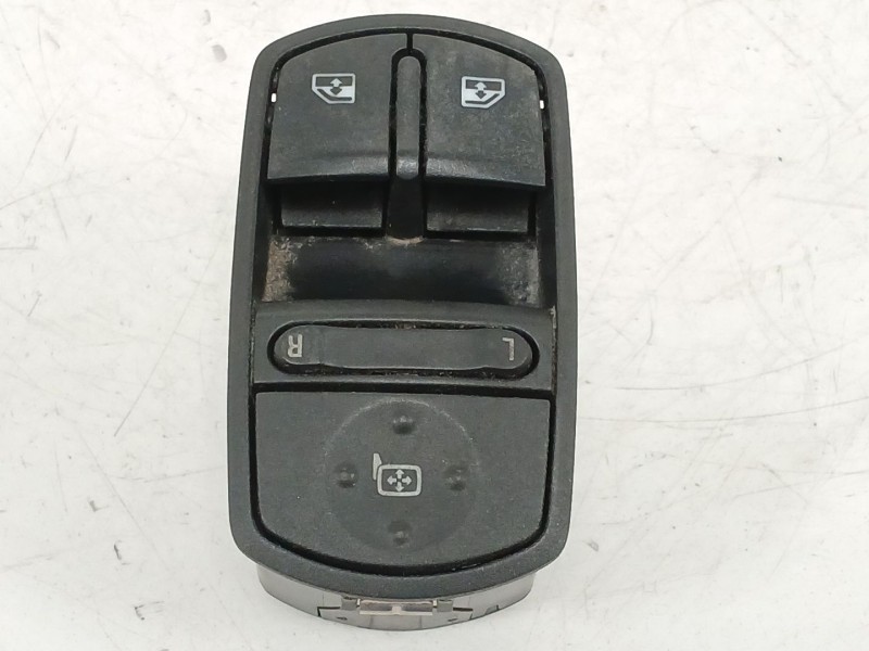 Recambio de mando elevalunas delantero izquierdo para opel corsa d (s07) 1.3 cdti (l08, l68) referencia OEM IAM 13258521AA  