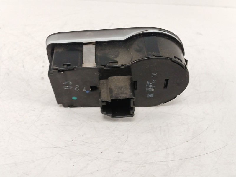 Recambio de mando luces para opel corsa d (s07) 1.3 cdti (l08, l68) referencia OEM IAM 13310331  321410