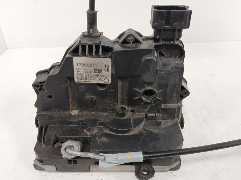 Recambio de cerradura puerta delantera izquierda para opel corsa d (s07) 1.3 cdti (l08, l68) referencia OEM IAM 13258271 0325407