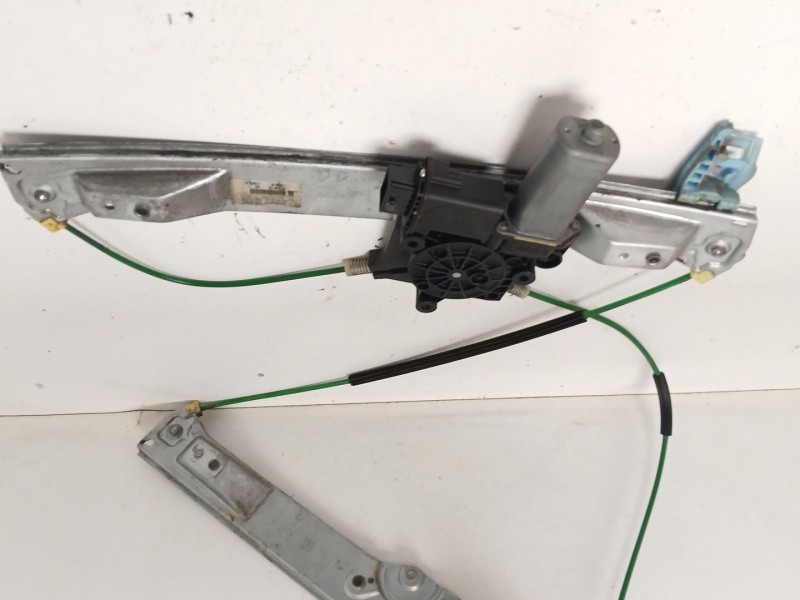 Recambio de elevalunas delantero derecho para opel corsa d (s07) 1.3 cdti (l08, l68) referencia OEM IAM 541613212  