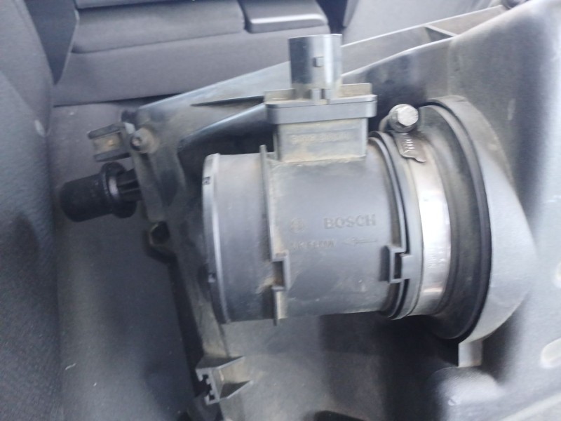 Recambio de caudalimetro para opel insignia a sedán (g09) 1.8 (69) referencia OEM IAM   