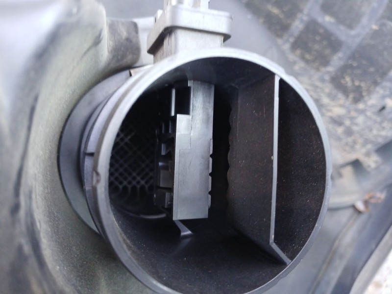 Recambio de caudalimetro para opel insignia a sedán (g09) 1.8 (69) referencia OEM IAM   