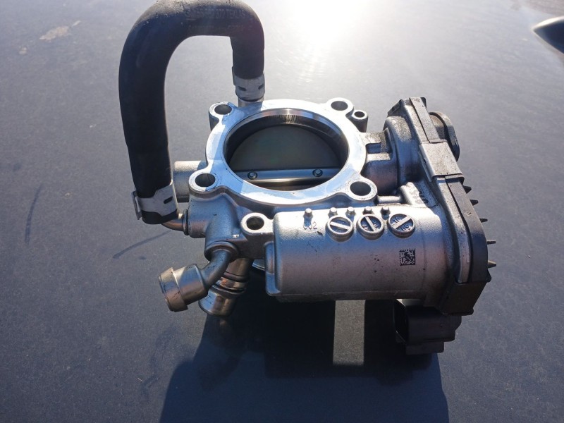 Recambio de caja mariposa para opel insignia a sedán (g09) 1.8 (69) referencia OEM IAM 55561495  