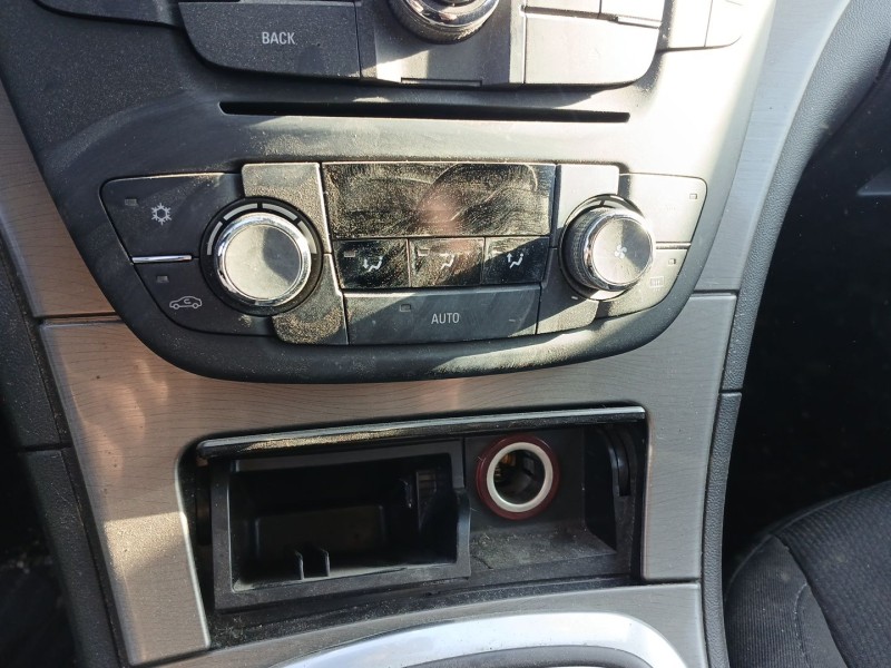 Recambio de mando climatizador para opel insignia a sedán (g09) 1.8 (69) referencia OEM IAM   