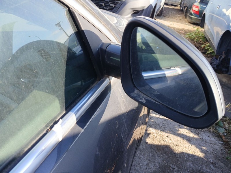 Recambio de retrovisor derecho para opel insignia a sedán (g09) 1.8 (69) referencia OEM IAM   