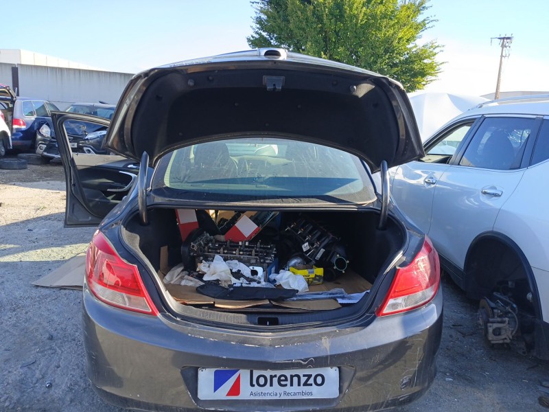 Recambio de porton trasero para opel insignia a sedán (g09) 1.8 (69) referencia OEM IAM   