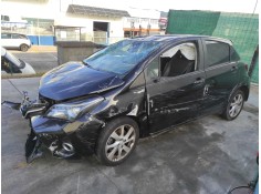 toyota yaris del año 2012