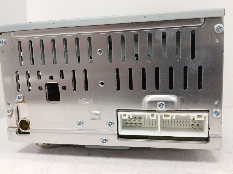 Recambio de sistema audio / radio cd para kia cee´d (jd) 1.6 crdi 110 referencia OEM IAM   