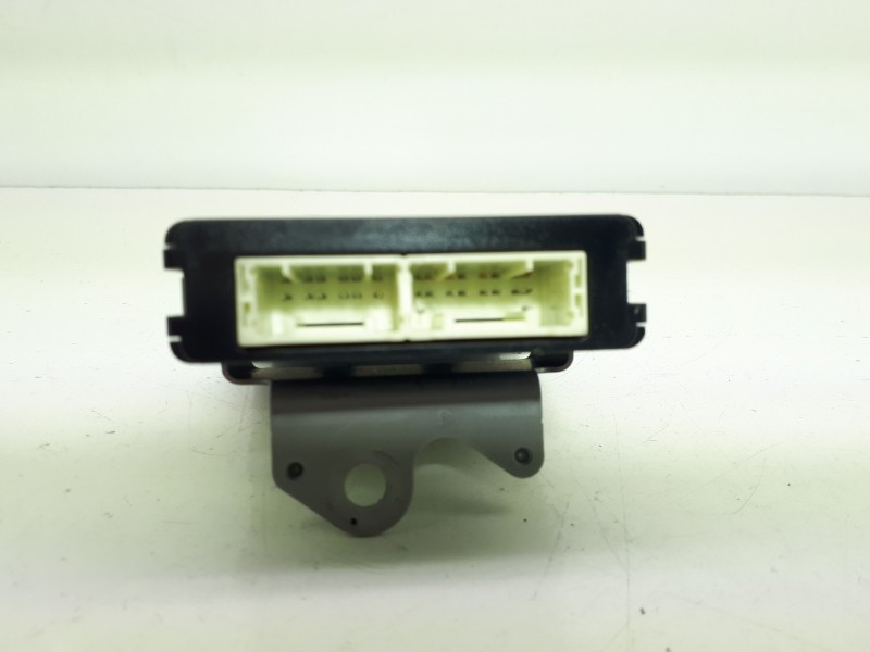 Recambio de modulo electronico para toyota auris luna+ referencia OEM IAM 8969002010 MB1028500090 