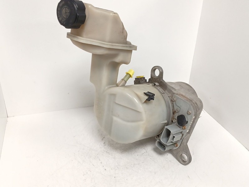 Recambio de bomba servodireccion para ford fiesta (cbk) ambiente referencia OEM IAM 5S613K514CB  