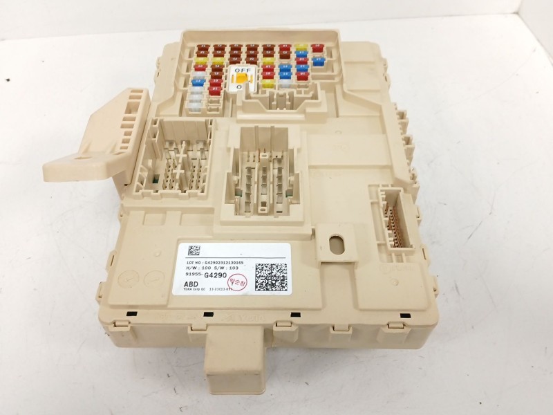 Recambio de caja reles / fusibles para hyundai i30 (pde, pd, pden) 1.5 referencia OEM IAM G42902312130165  