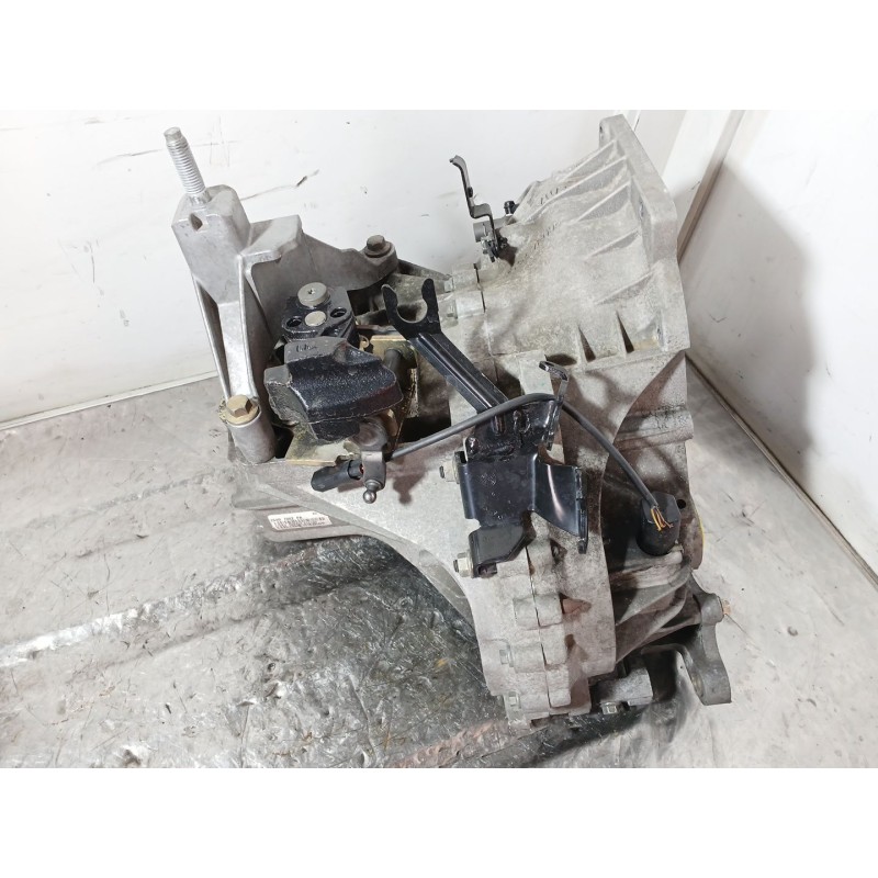 Recambio de caja cambios para ford focus i (daw, dbw) 1.8 tdci referencia OEM IAM 2S4R7002  