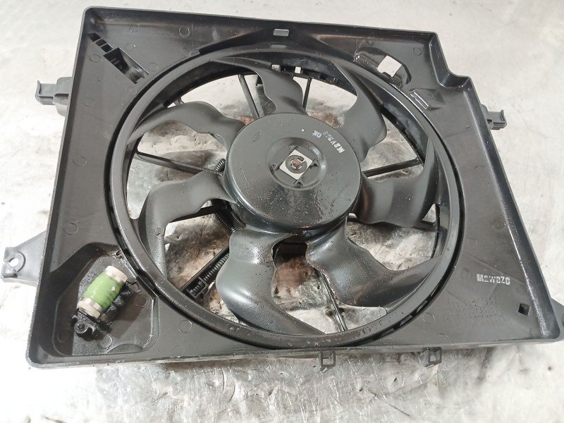 Recambio de electroventilador para kia cee´d (jd) 1.6 crdi 110 referencia OEM IAM   