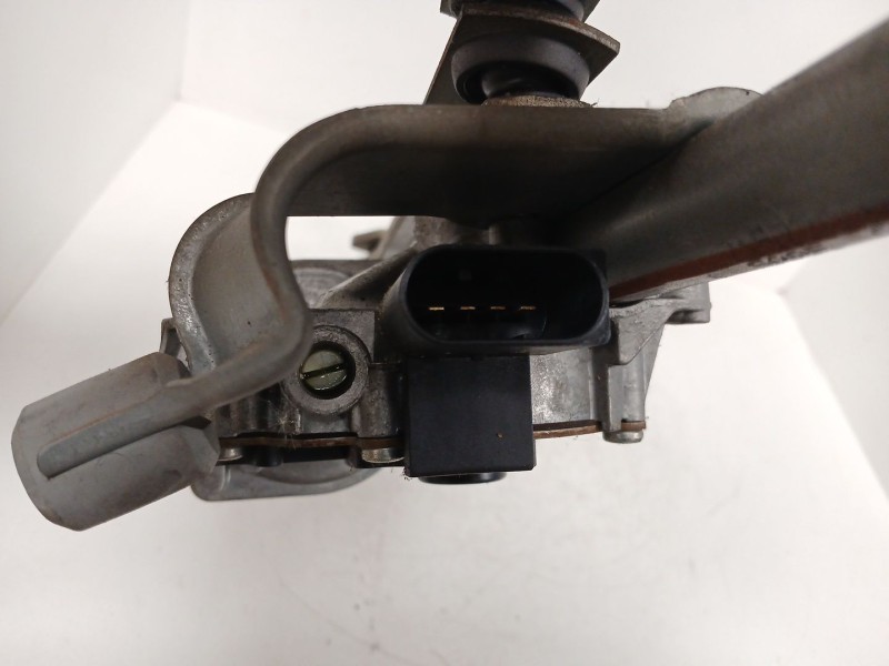 Recambio de motor limpia delantero para bmw 1 (e87) 118 d referencia OEM IAM 692570601  4085N