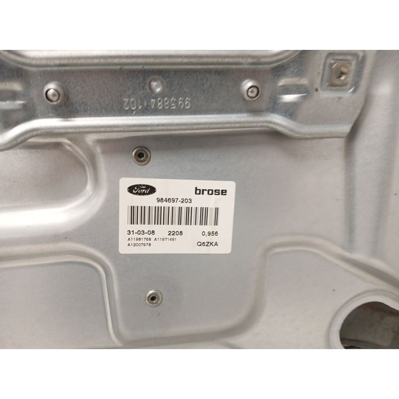 Recambio de elevalunas delantero derecho para ford focus ii (da_, hcp, dp) 1.6 referencia OEM IAM 984697203  