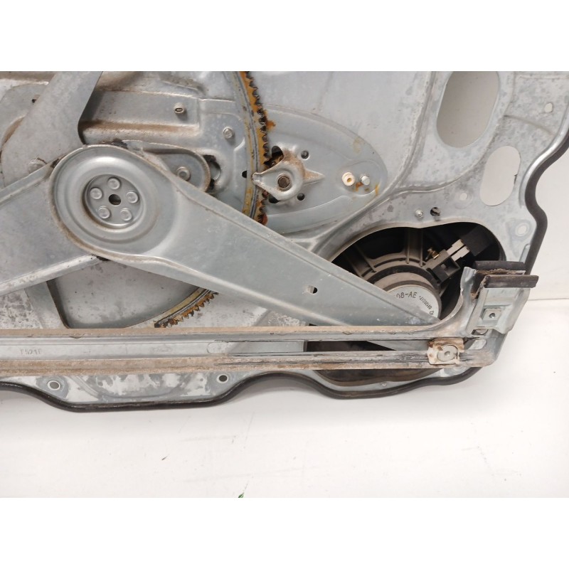 Recambio de elevalunas delantero derecho para ford focus ii (da_, hcp, dp) 1.6 referencia OEM IAM 984697203  