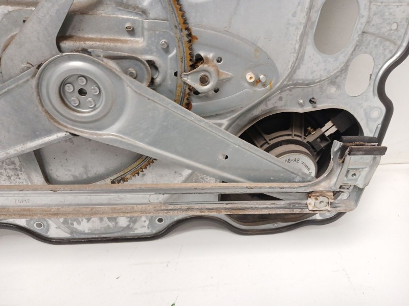 Recambio de elevalunas delantero derecho para ford focus ii (da_, hcp, dp) 1.6 referencia OEM IAM 984697203  