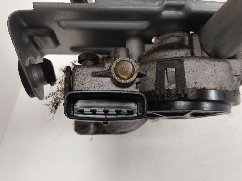 Recambio de motor limpia delantero para kia cee´d (jd) 1.6 crdi 110 referencia OEM IAM   