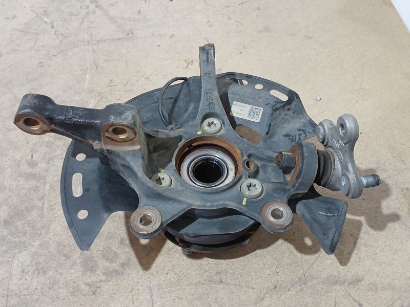 Recambio de mangueta delantera derecha para hyundai i30 (pde, pd, pden) 1.5 referencia OEM IAM   