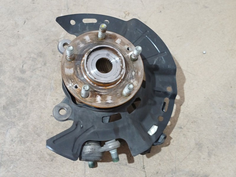 Recambio de mangueta delantera izquierda para hyundai i30 (pde, pd, pden) 1.5 referencia OEM IAM   