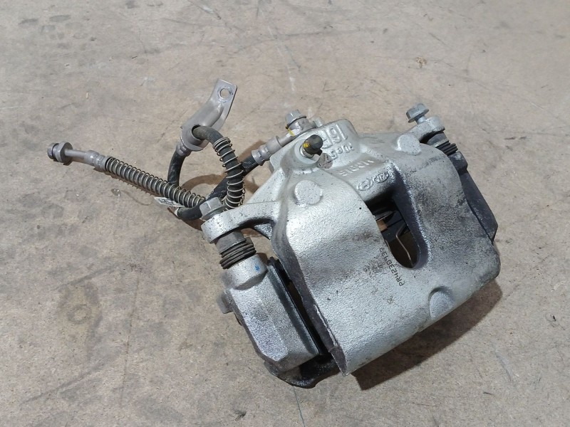 Recambio de pinza freno delantera derecha para hyundai i30 (pde, pd, pden) 1.5 referencia OEM IAM 16R  