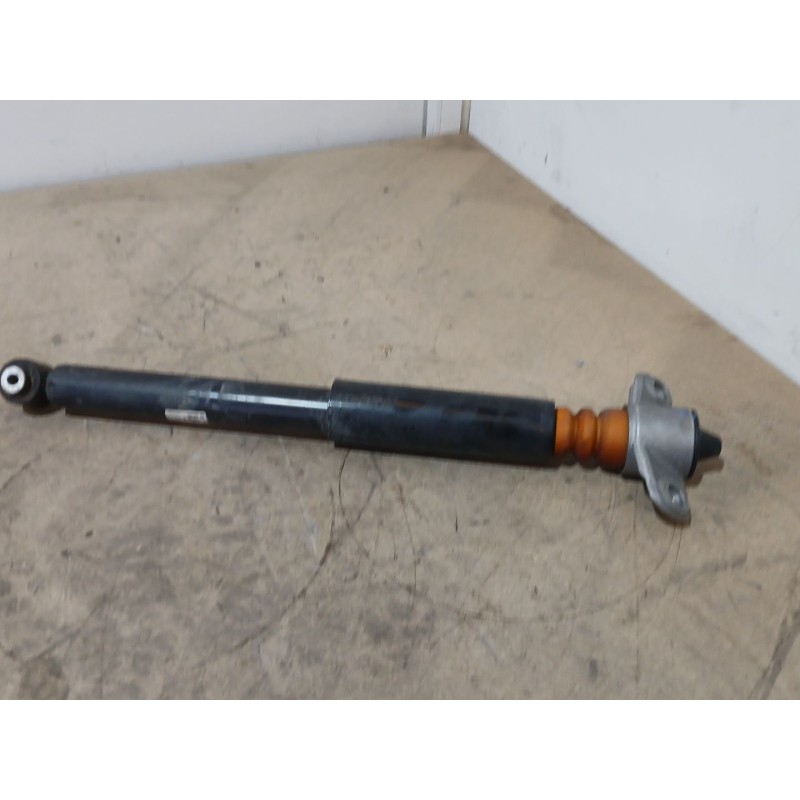 Recambio de amortiguador trasero derecho para hyundai i30 (pde, pd, pden) 1.5 referencia OEM IAM 55300G4000  