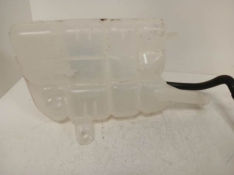 Recambio de deposito expansion para nissan townstar furgoneta/monovolumen (xfk) 1.3 referencia OEM IAM 217104048R  