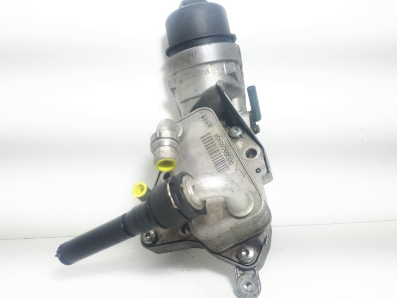 Recambio de enfriador aceite motor para opel insignia berlina cosmo referencia OEM IAM 55565958  