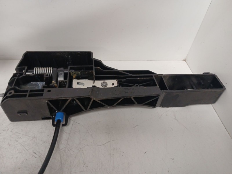 Recambio de cerradura puerta delantera derecha para nissan townstar furgoneta/monovolumen (xfk) 1.3 referencia OEM IAM   