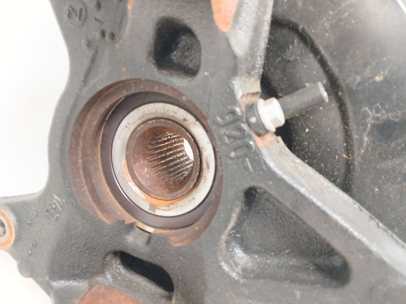 Recambio de mangueta delantera derecha para nissan townstar furgoneta/monovolumen (xfk) 1.3 referencia OEM IAM   