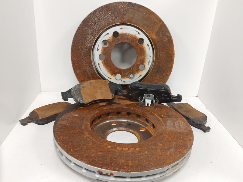 Recambio de disco freno delantero para nissan townstar furgoneta/monovolumen (xfk) 1.3 referencia OEM IAM   