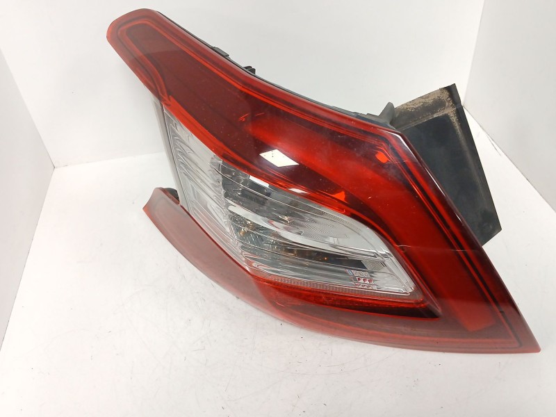 Recambio de piloto trasero izquierdo para peugeot 308 ii (lb_, lp_, lw_, lh_, l3_) 1.6 hdi / bluehdi 115 referencia OEM IAM   