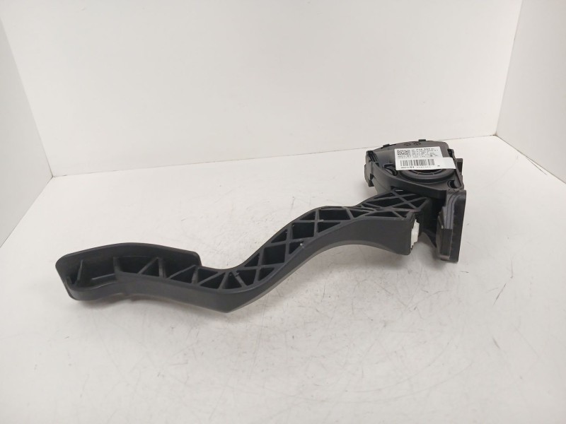 Recambio de pedal acelerador para peugeot 208 i (ca_, cc_) 1.2 vti 82 referencia OEM IAM 9671433780  6pv00994941