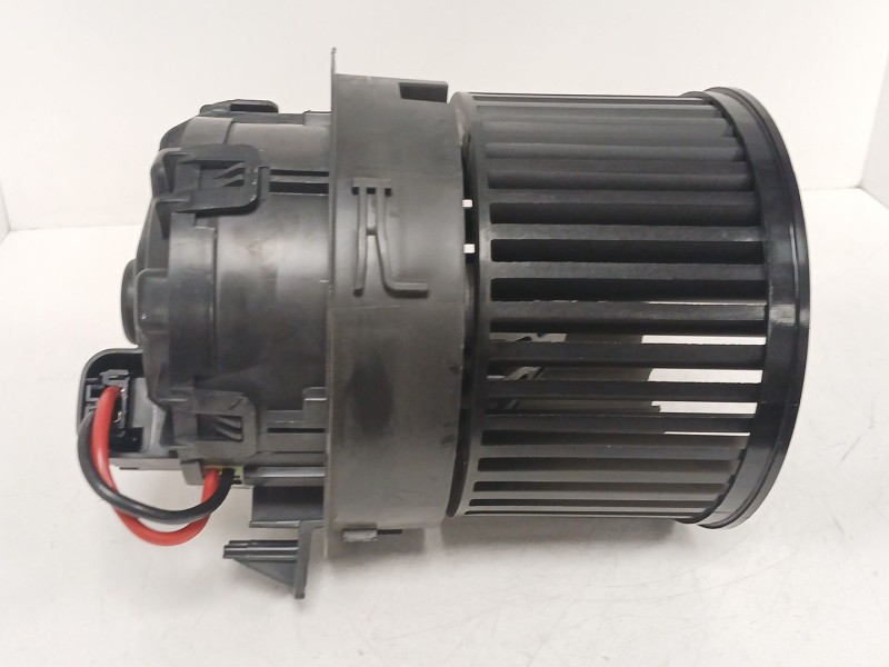 Recambio de motor calefaccion para peugeot 208 i (ca_, cc_) 1.2 vti 82 referencia OEM IAM T1013140A  