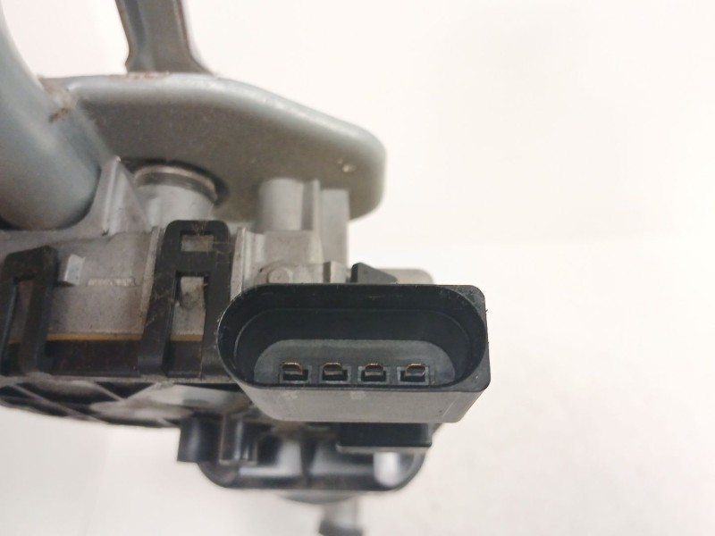 Recambio de motor limpia delantero para peugeot 208 i (ca_, cc_) 1.2 vti 82 referencia OEM IAM   