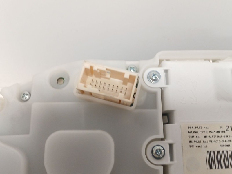 Recambio de cuadro instrumentos para peugeot 208 i (ca_, cc_) 1.2 vti 82 referencia OEM IAM   