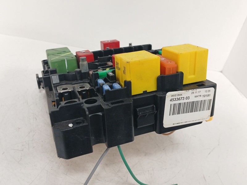 Recambio de caja reles / fusibles para peugeot 208 i (ca_, cc_) 1.2 vti 82 referencia OEM IAM 9804848480  