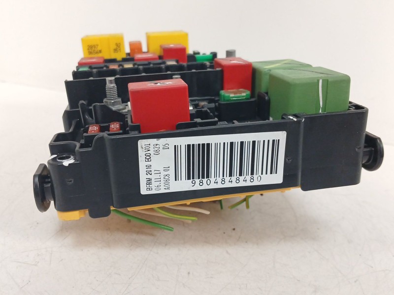 Recambio de caja reles / fusibles para peugeot 208 i (ca_, cc_) 1.2 vti 82 referencia OEM IAM 9804848480  