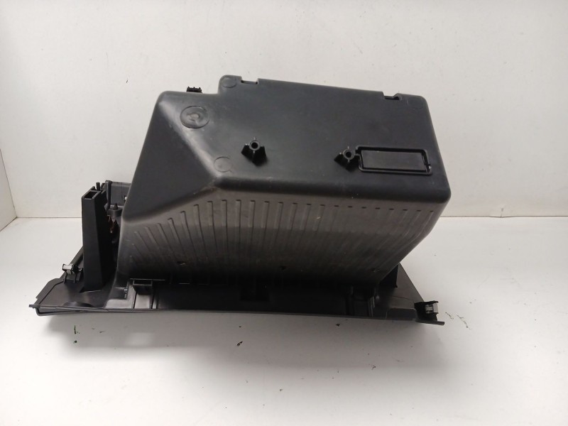 Recambio de guantera para peugeot 208 i (ca_, cc_) 1.2 vti 82 referencia OEM IAM   