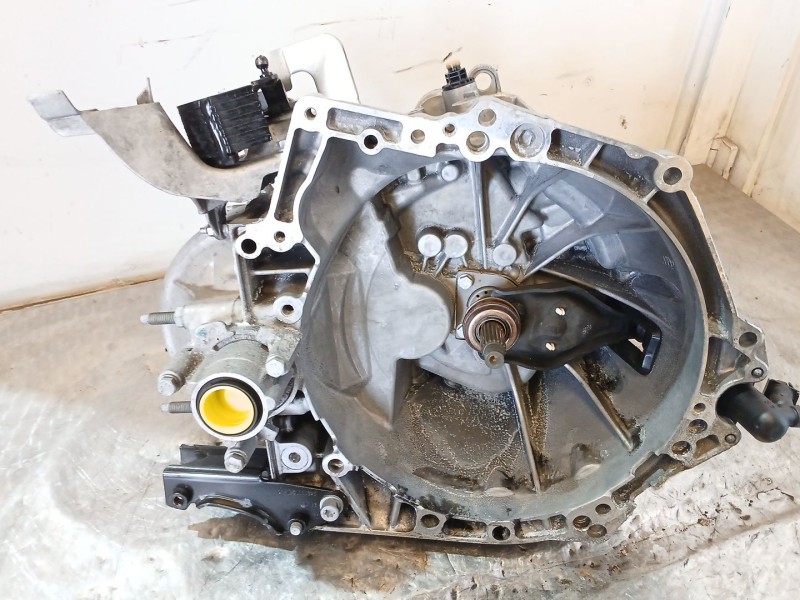 Recambio de caja cambios para peugeot 208 i (ca_, cc_) 1.5 bluehdi 100 referencia OEM IAM 20V243  