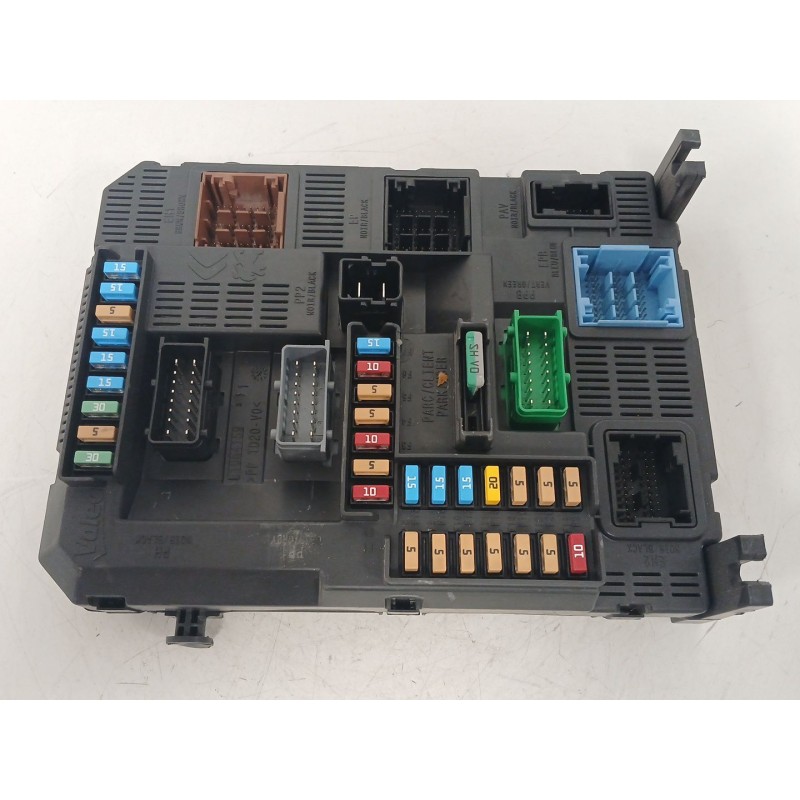 Recambio de caja reles / fusibles para peugeot 208 i (ca_, cc_) 1.2 vti 82 referencia OEM IAM 9819850080  BSIN03