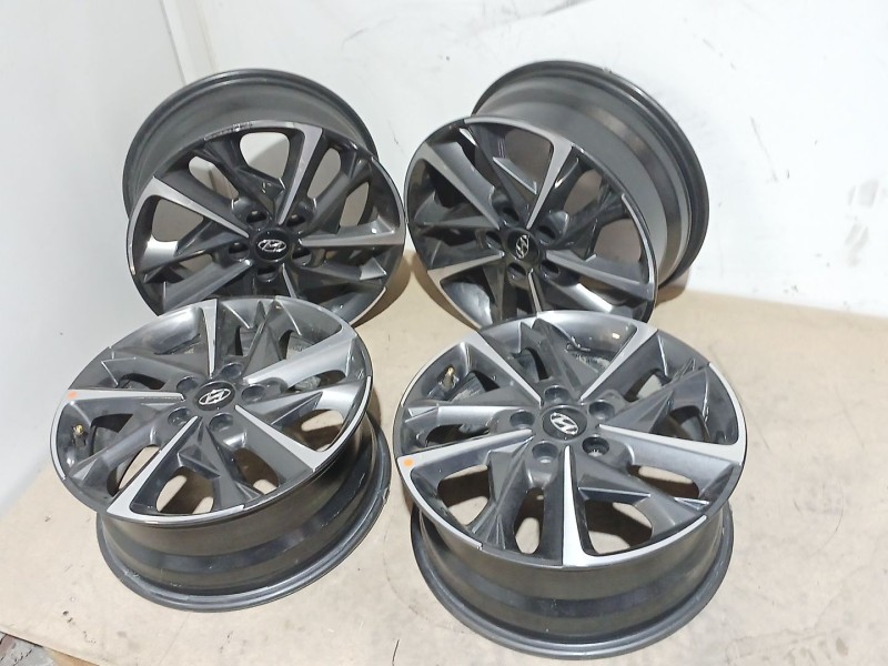 Recambio de juego llantas para hyundai i30 (pde, pd, pden) 1.5 referencia OEM IAM   
