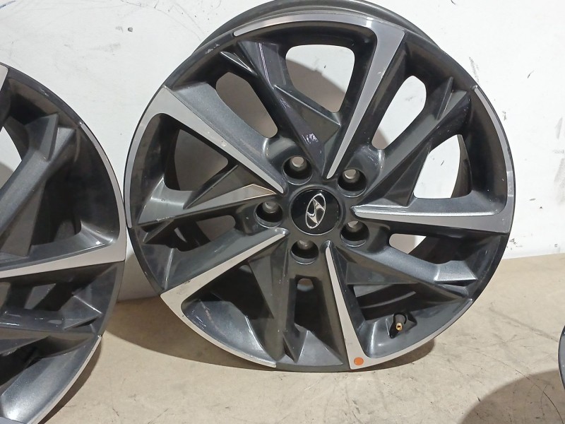 Recambio de juego llantas para hyundai i30 (pde, pd, pden) 1.5 referencia OEM IAM   