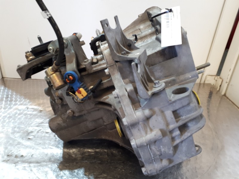 Recambio de caja cambios para renault megane ii berlina 5p confort authentique referencia OEM IAM ND0001  