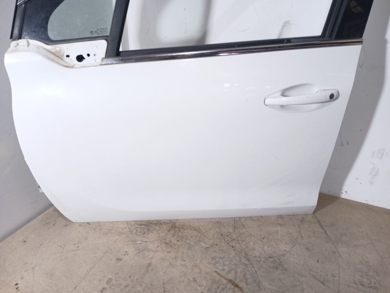Recambio de puerta delantera izquierda para peugeot 208 i (ca_, cc_) 1.2 vti 82 referencia OEM IAM   