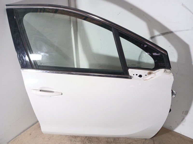 Recambio de puerta delantera derecha para peugeot 208 i (ca_, cc_) 1.2 vti 82 referencia OEM IAM   