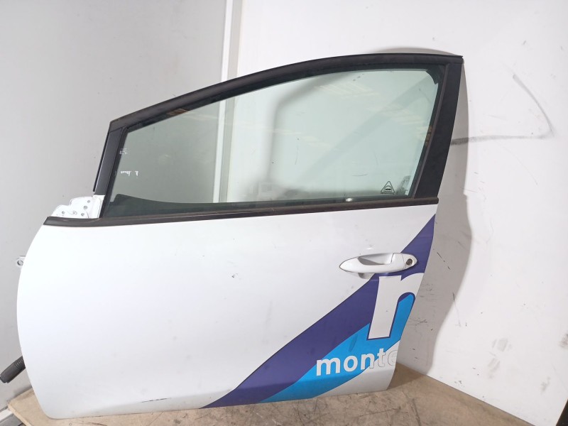 Recambio de puerta delantera izquierda para kia cee´d (jd) 1.6 crdi 110 referencia OEM IAM   