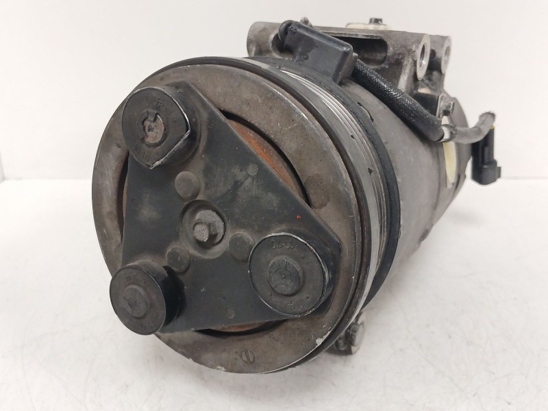 Recambio de compresor aire acondicionado para ford focus ii (da_, hcp, dp) 1.8 tdci referencia OEM IAM   
